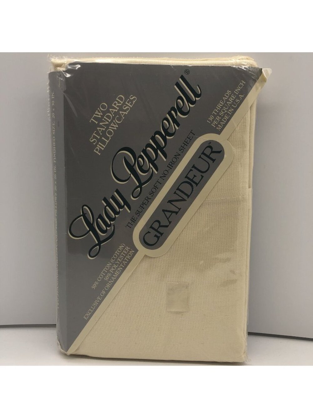 Vintage Lady Pepperell No Iron Standard Pillowcases cream cotton blend NOS